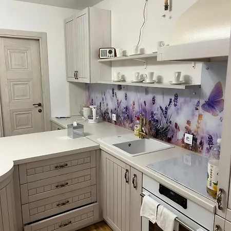 Apartament Beautiful In The Heart Of