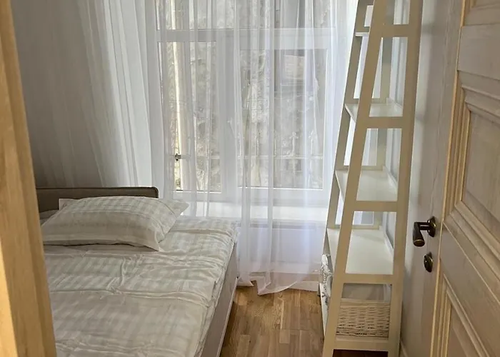 Beautiful In The Heart Of Apartment