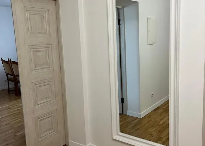 Beautiful In The Heart Of Apartment